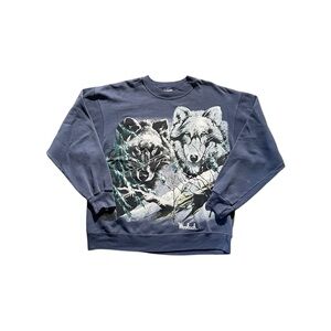 Vintage Woolrich Wolf Graphic Nature Crewneck Sweatshirt by Hanes – Men’s L